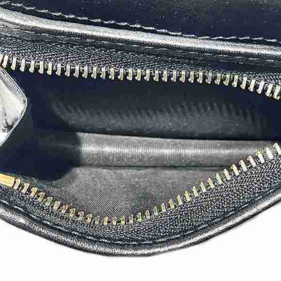 GUCCI GG Marmont 466492.0416 Compact Wallet Bifold Women's - Picture 4 of 9